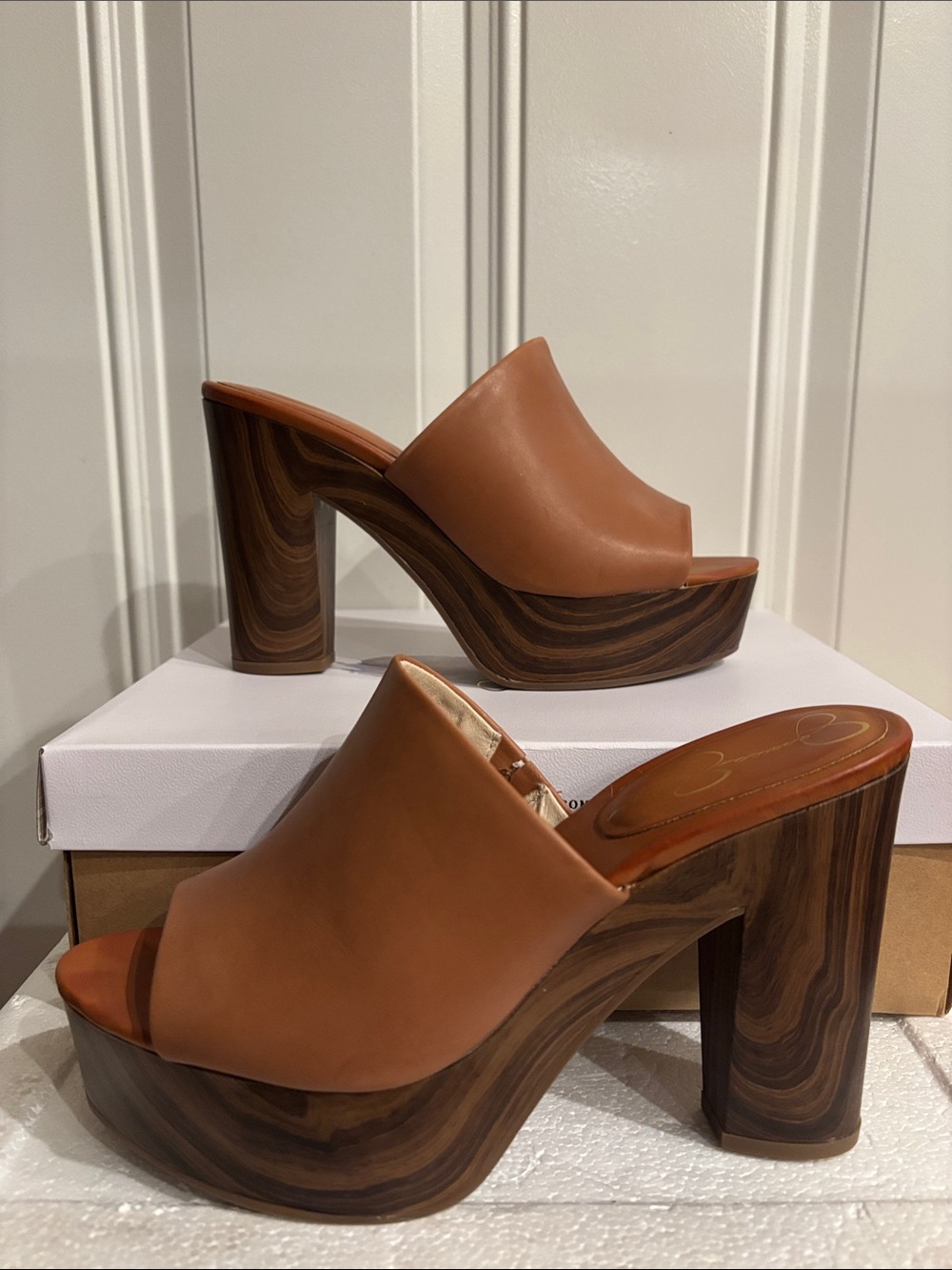 Jessica Simpson Platform Mule - WomenSize 8.5